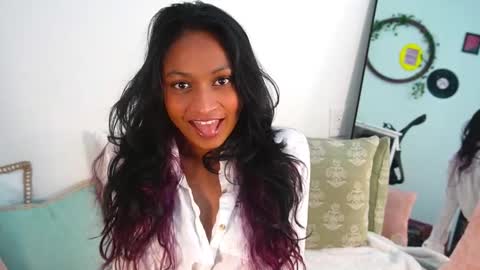 Zara online show from 09/21/25, 03:57