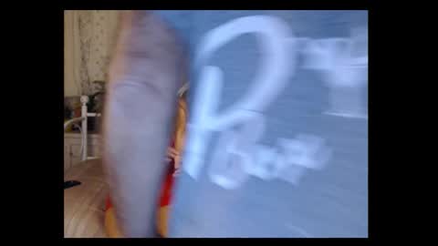 Snapshot of ya_never_know chatting on 11/18/25, 04:17 Lexi online show from 11/18/25, 04:17