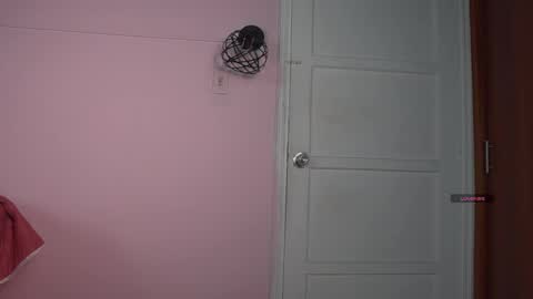 petronila online show from 02/15/25, 11:03