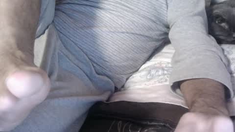 Snapshot of yahe2010 chatting on 01/30/25, 01:44 grillino online show from 01/30/25, 01:44