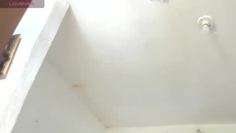 yailin_04 online show from 04/30/26, 05:08