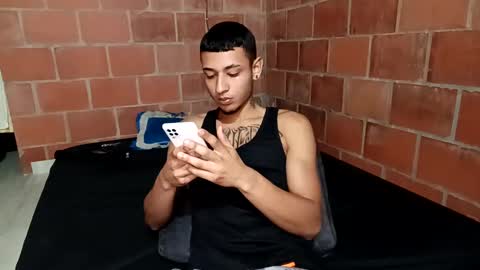 Yajz online show from 10/25/25, 04:31