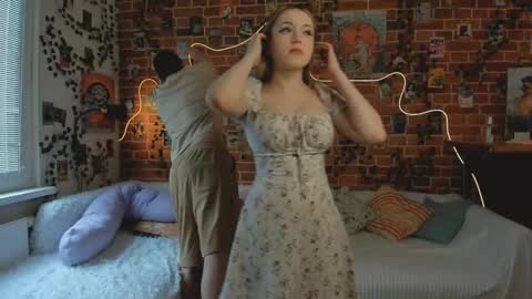 Snapshot of yami_yami_yami chatting on 02/18/25, 11:44 Mia and Andry online show from 02/18/25, 11:44