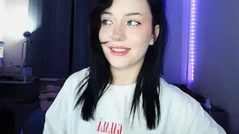 Yami online show from 03/25/26, 09:43