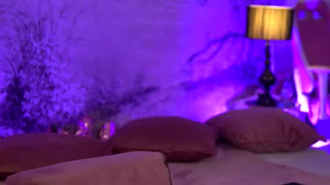 Yamira online show from 11/20/25, 07:13