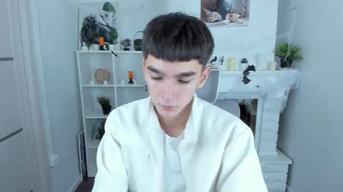 yamitwink online show from 11/01/25, 08:22