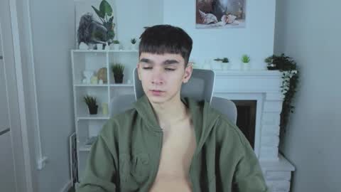 yamitwink online show from 11/23/25, 08:41