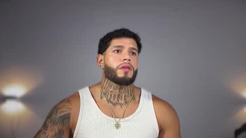 yamp sambrano online show from 11/23/25, 01:16