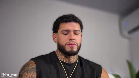 yamp sambrano online show from 11/30/25, 12:14