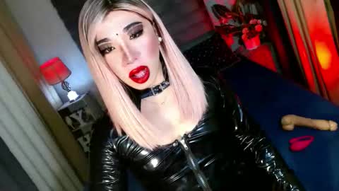 REYAN online show from 10/25/25, 02:08