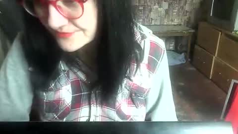 Snapshot of yanafiesta chatting on 05/28/26, 12:13 yanafiesta online show from 05/28/26, 12:13