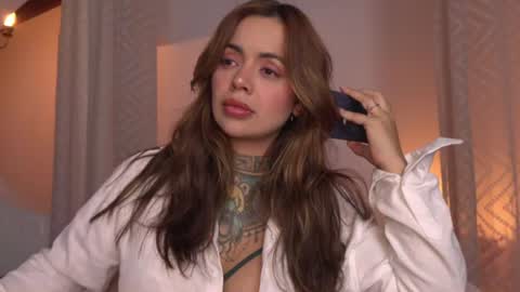 Snapshot of yandracelisoficial chatting on 06/11/26, 12:32 YANDRA CELIS online show from 06/11/26, 12:32