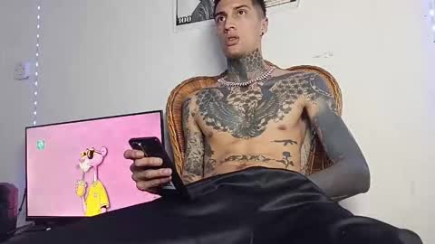 Snapshot of yanfranko420 chatting on 02/27/26, 07:30 Yan online show from 02/27/26, 07:30