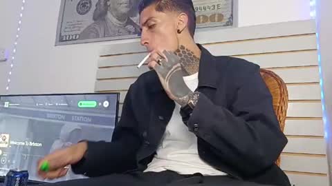 Snapshot of yanfranko420 chatting on 06/28/26, 04:07 Yan online show from 06/28/26, 04:07