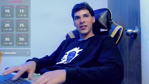 Snapshot of yankees_ chatting on 09/24/25, 03:32 DANILO P online show from 09/24/25, 03:32