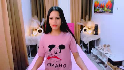 Yanna online show from 10/04/25, 07:17