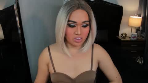 Allisonn online show from 01/21/25, 04:27