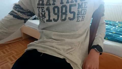 yanp541 online show from 11/05/25, 12:05