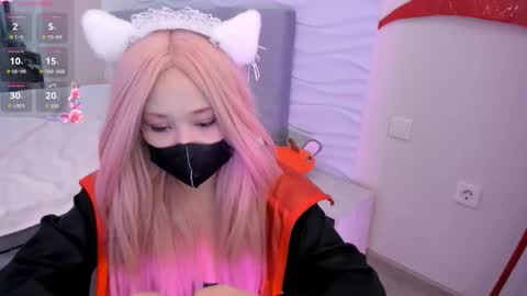 Yana online show from 12/15/25, 08:02