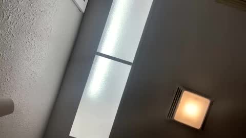 yanyanpixie online show from 10/31/25, 12:44