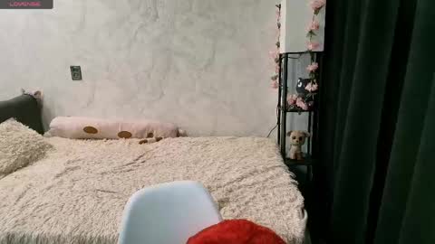 Anny online show from 05/06/26, 03:50