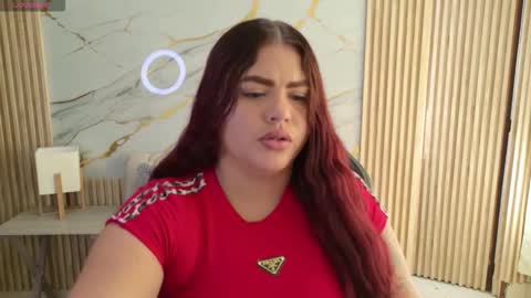 Yara  online show from 11/18/25, 12:20