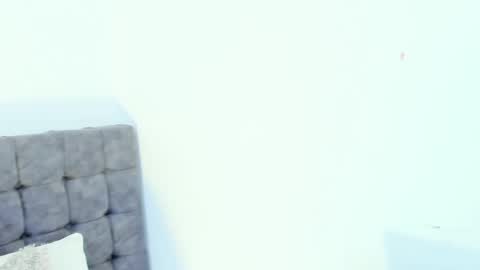 Yara online show from 11/12/25, 12:05