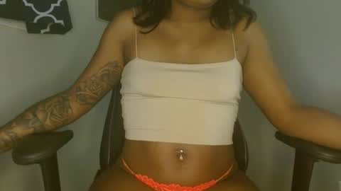 Snapshot of yarabrynnn chatting on 12/03/24, 07:10 YARA online show from 12/03/24, 07:10