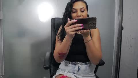 Snapshot of yaraxcox chatting on 07/18/26, 03:11 Yara online show from 07/18/26, 03:11