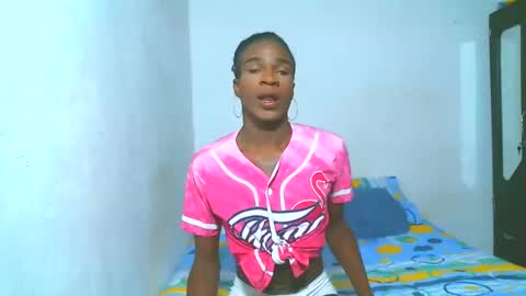 YARITHZA online show from 02/01/25, 07:13