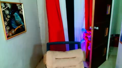 miss yasii online show from 10/31/25, 04:52