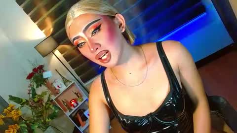 miss yasii online show from 03/28/26, 02:49