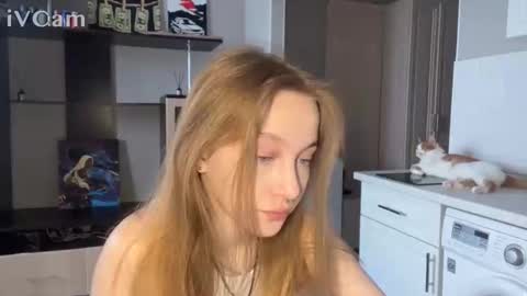 yasmina online show from 02/06/26, 01:14