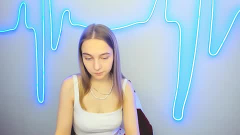 Yasmina online show from 03/09/25, 11:47