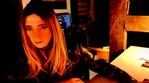 yassminhot84 online show from 06/05/26, 10:59