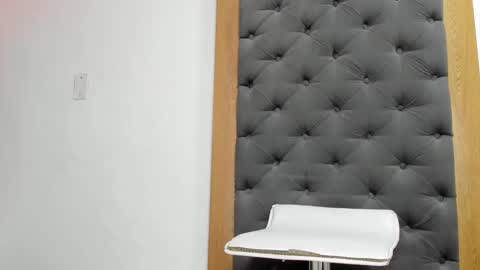 YAYA online show from 01/25/25, 05:29