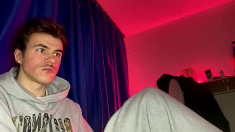 yayay333 online show from 01/11/26, 08:03