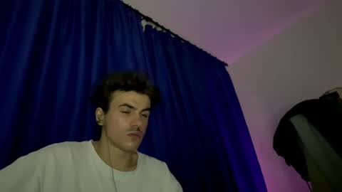 yayay333 online show from 07/11/26, 02:25