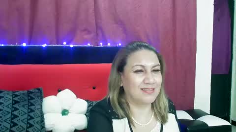 yayita online show from 01/06/25, 07:45