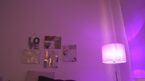 Snapshot of yayoi_cresp18 chatting on 12/18/24, 08:36 yayoi_cresp18 online show from 12/18/24, 08:36