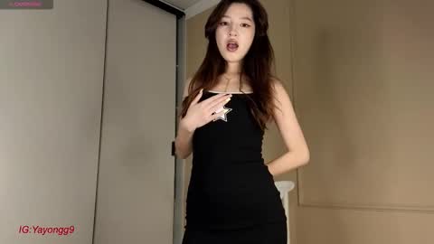 Snapshot of yayong chatting on 09/25/25, 01:26 Jenny online show from 09/25/25, 01:26