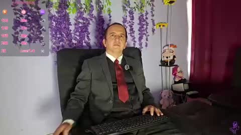 Hazzan online show from 06/24/26, 02:49