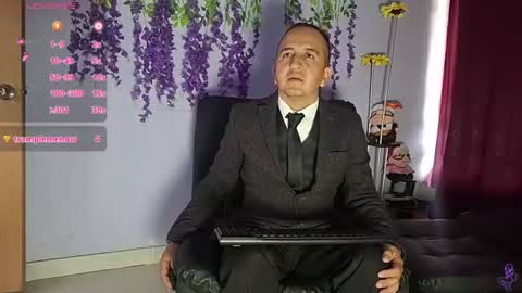 Hazzan online show from 07/09/26, 02:43