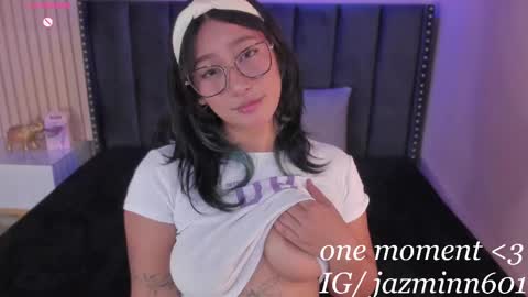 Yazmin online show from 03/08/25, 03:02