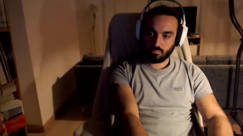 yeeaahoo online show from 12/05/25, 07:43