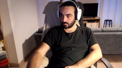 yeeaahoo online show from 02/04/26, 04:57