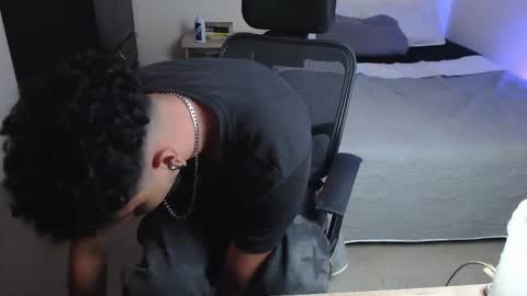 yeff online show from 10/14/25, 11:49