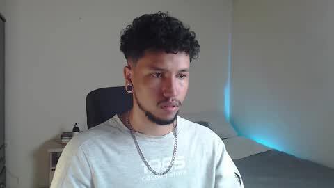 yeff online show from 10/18/25, 05:32