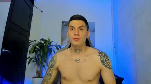 YEIKO ROMERO online show from 02/15/26, 08:13