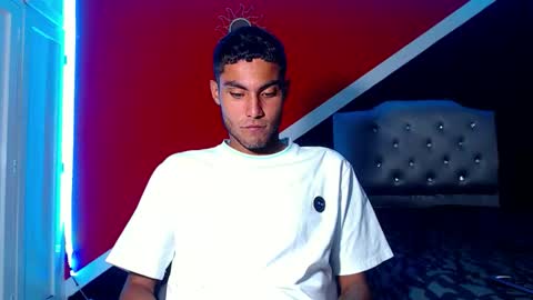 yeison_777_ online show from 05/13/26, 06:22